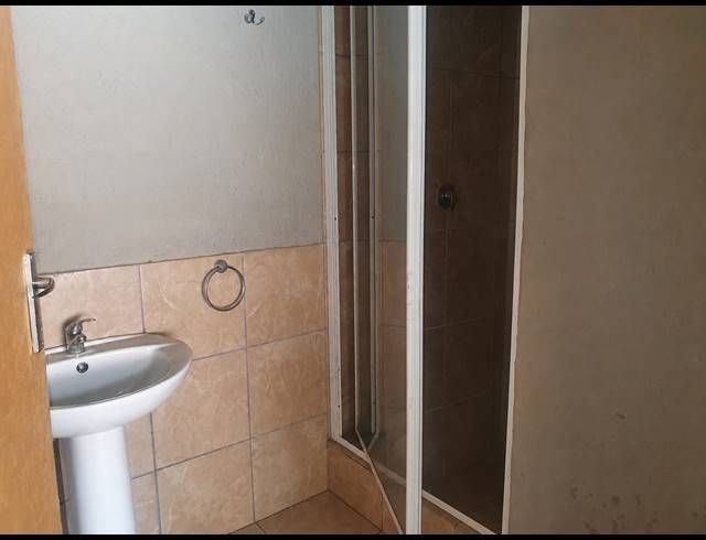 4 BEDROOM HOUSE FOR SALE IN SAFARI GARDENS